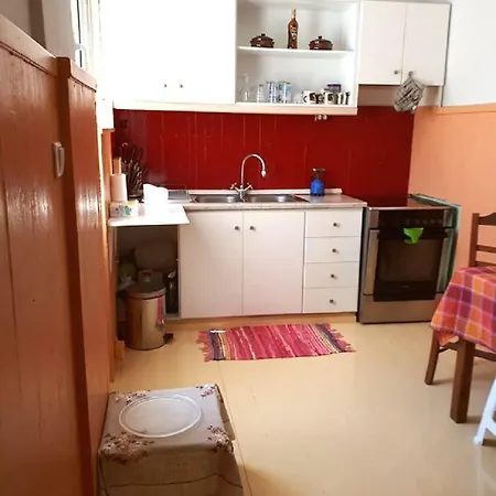 Homestay V&j Private Bedroom Rhodes City